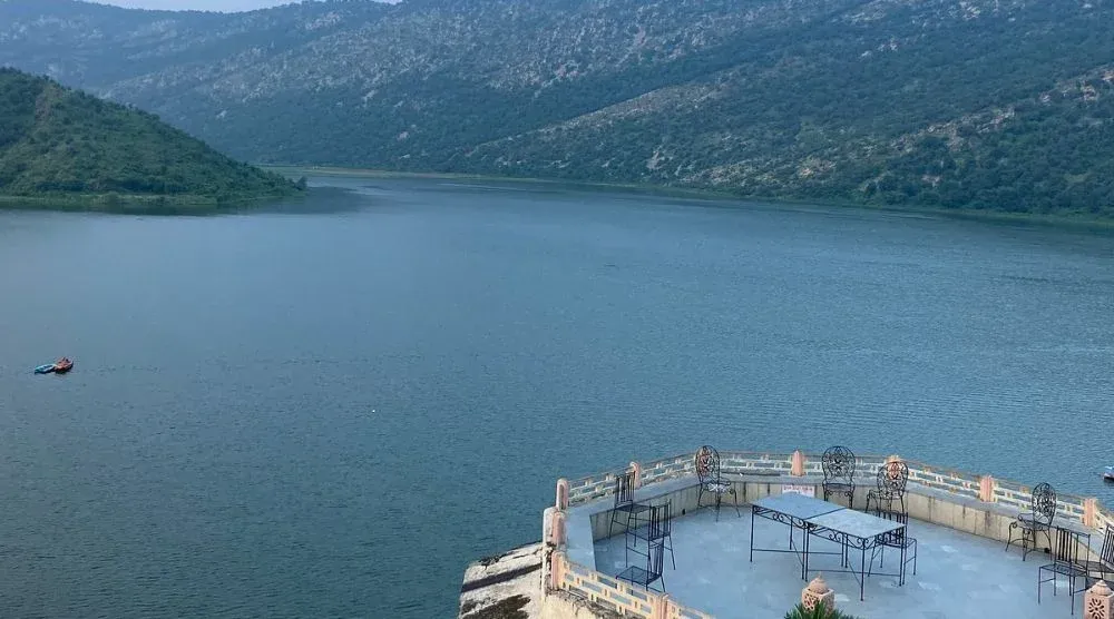 Siliserh Lake Alwar scenic view Rajasthan lake tourism