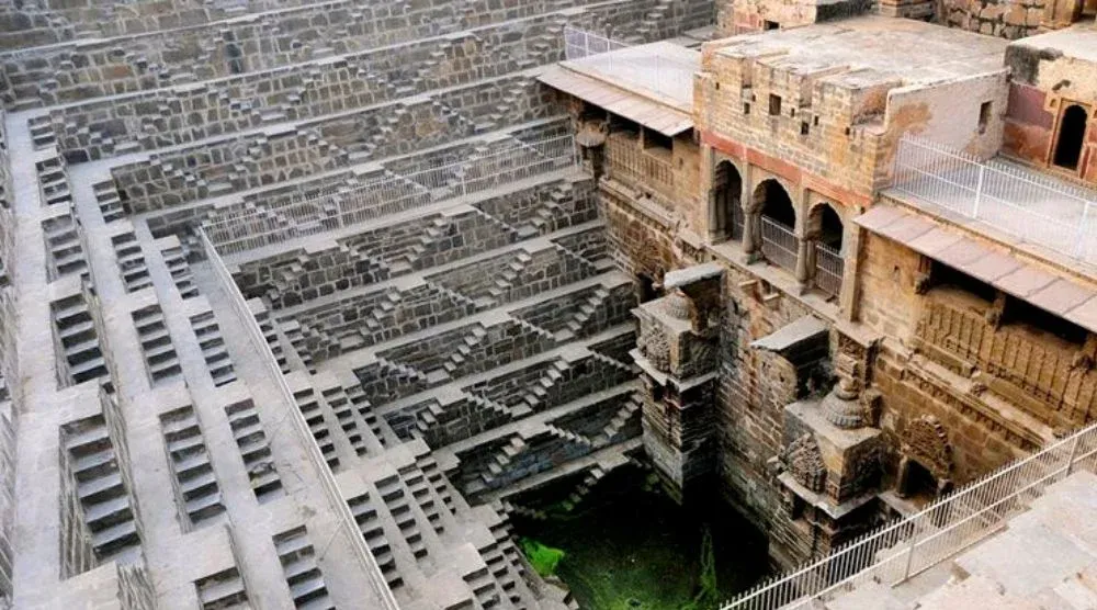 Dabhai Kund Bundi stepwell geometric architecture Rajasthan