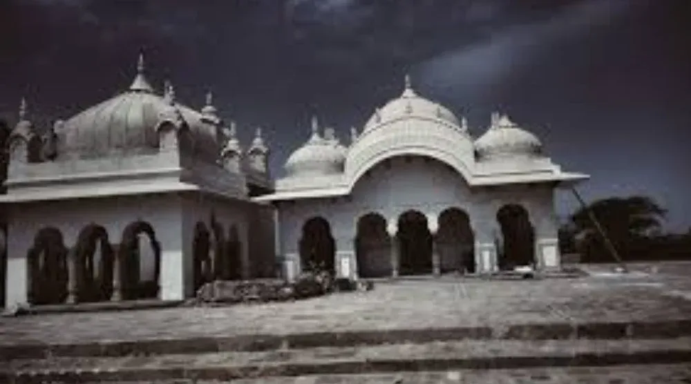 Banjaron ki Chhatriyan Sambhar Rajasthan cenotaphs heritage site